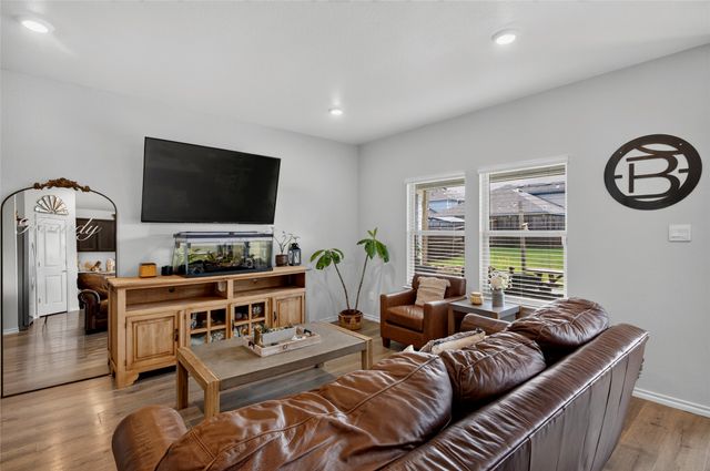 6417 Shoreline Lane, Princeton, TX 75407