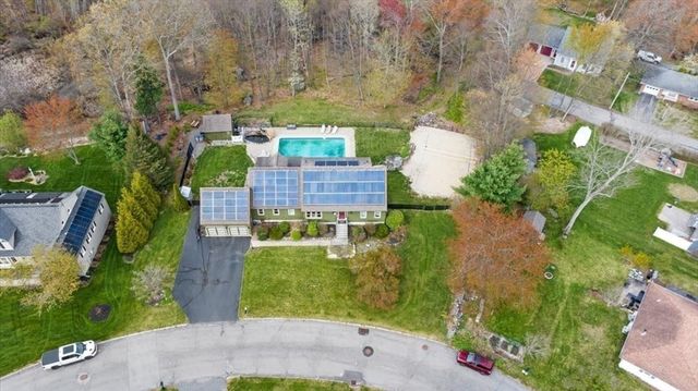 2 Wingfoot Lane, Millbury, MA 01527