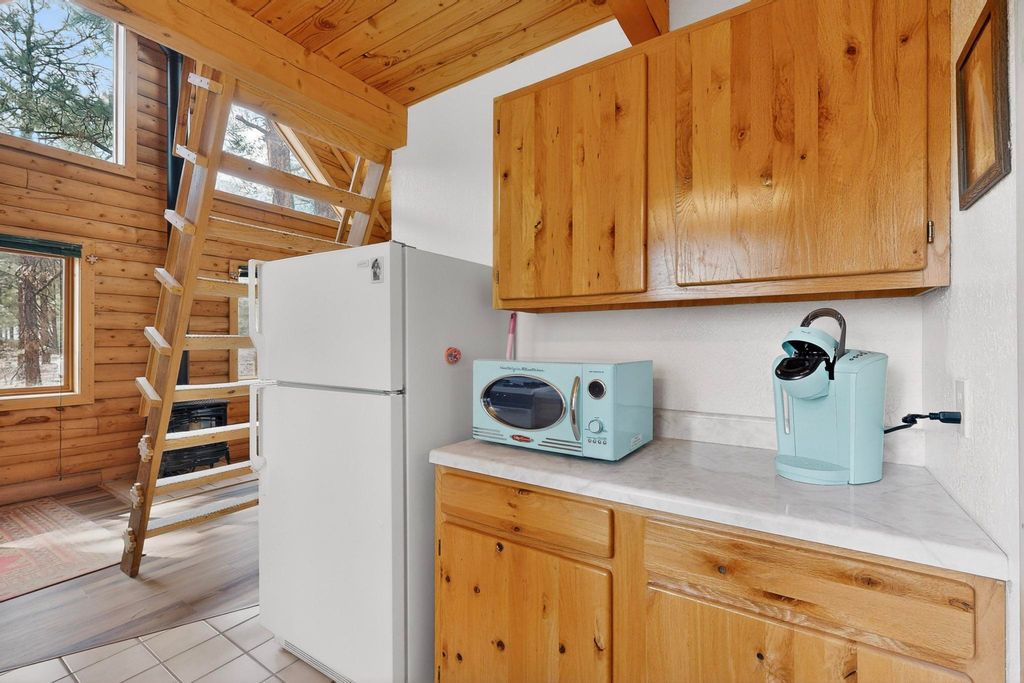 Image 13 of property listing at 78 Cedar Road, Jemez Springs, NM 87025