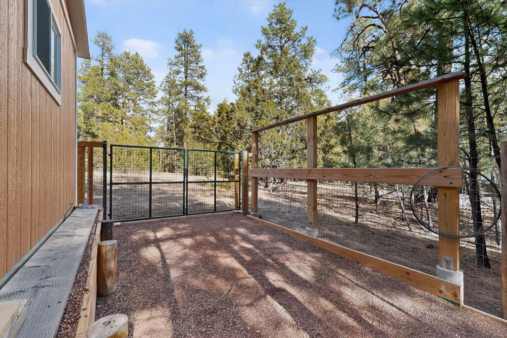 Image 21 of property listing at 78 Cedar Road, Jemez Springs, NM 87025