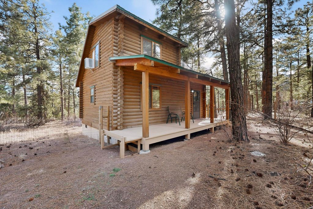 Image 4 of property listing at 78 Cedar Road, Jemez Springs, NM 87025