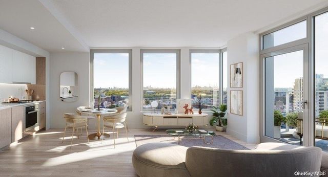 136-18 Maple Avenue 19G, Flushing, NY 11355