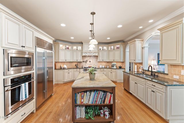 6633 Rest Haven Drive, Raleigh, NC 27612