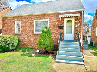 18037 Ridgewood Avenue, Lansing, IL 60438