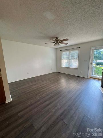 2588 Knight Drive, Lenoir, NC 28645