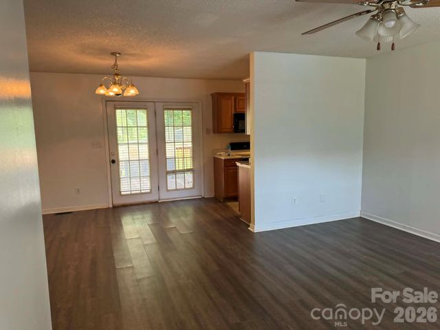 2588 Knight Drive, Lenoir, NC 28645