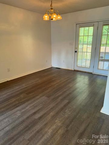 2588 Knight Drive, Lenoir, NC 28645