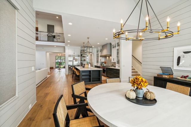 1209 Otter Creek Rd, Nashville, TN 37215