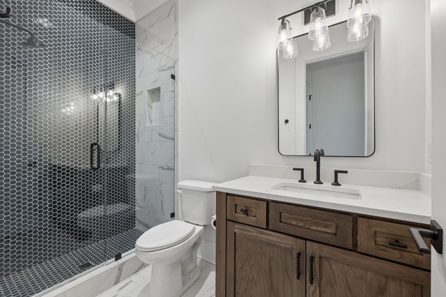 1209 Otter Creek Rd, Nashville, TN 37215