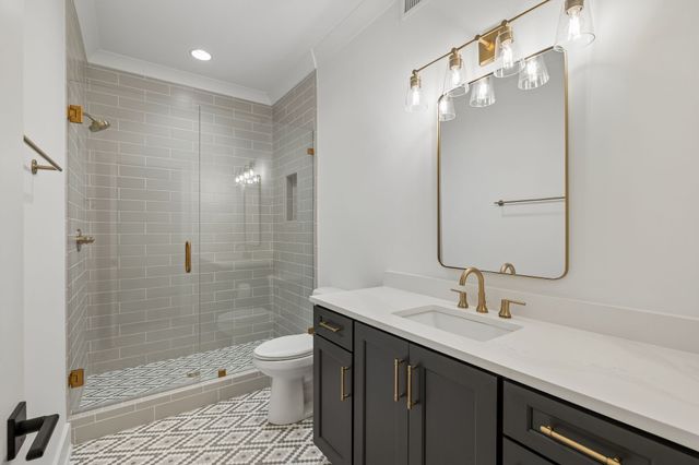 1209 Otter Creek Rd, Nashville, TN 37215