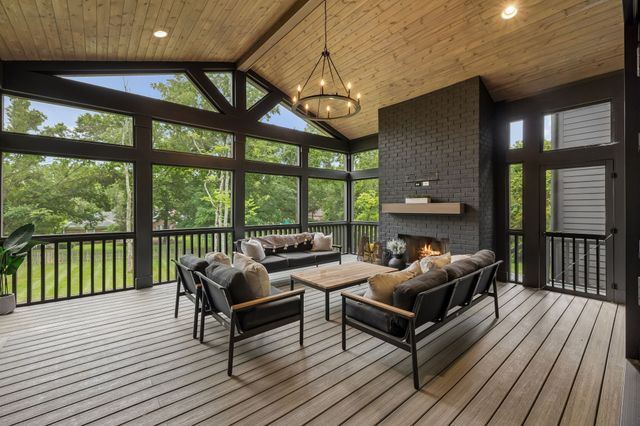 1209 Otter Creek Rd, Nashville, TN 37215