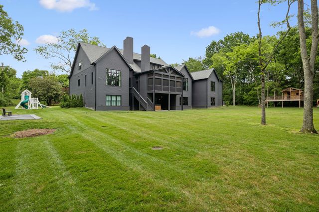 1209 Otter Creek Rd, Nashville, TN 37215