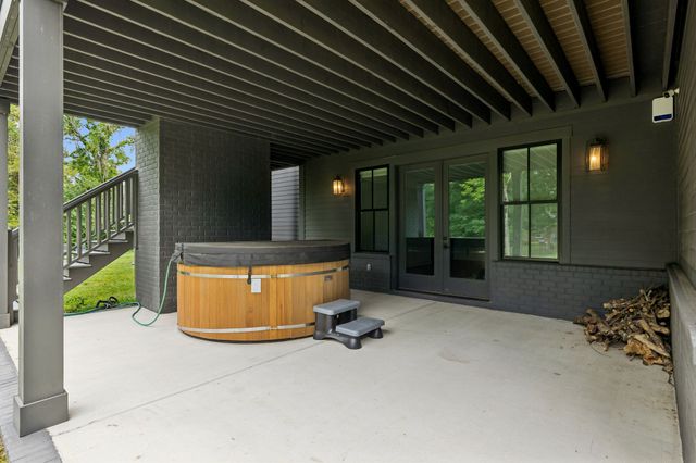 1209 Otter Creek Rd, Nashville, TN 37215