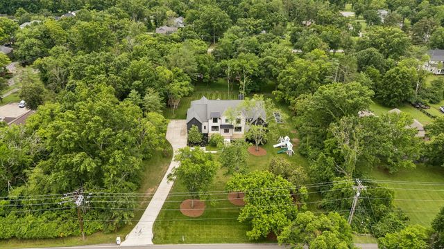 1209 Otter Creek Rd, Nashville, TN 37215