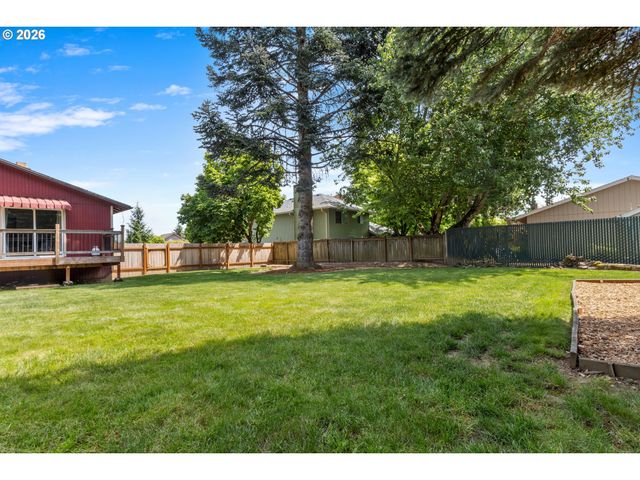 2021 Se HALE Dr, Gresham, OR 97080