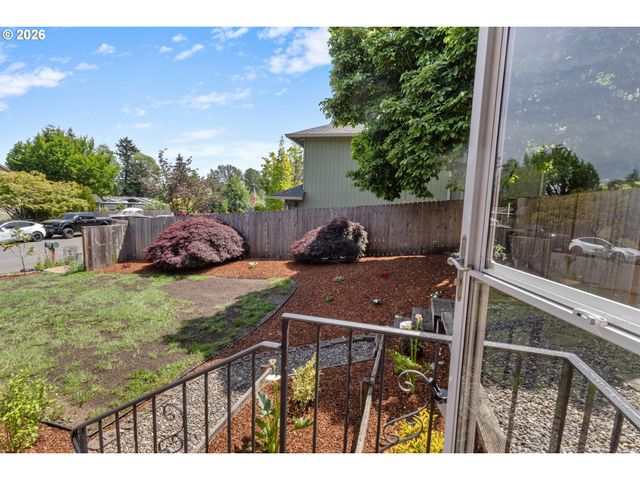 2021 Se HALE Dr, Gresham, OR 97080
