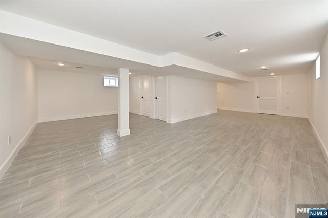 165 E 2nd Street, Clifton, NJ 07011