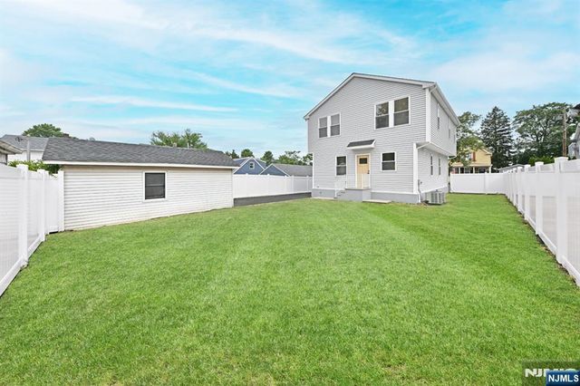 165 E 2nd Street, Clifton, NJ 07011