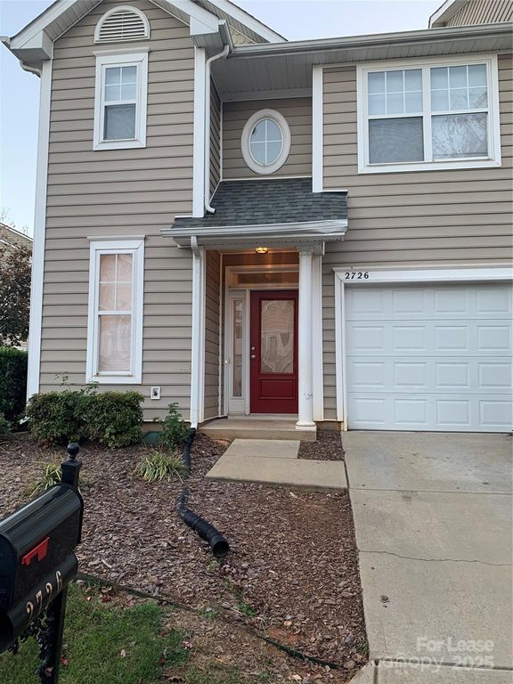 2726 Avalon Loop Road, Charlotte, NC 28269