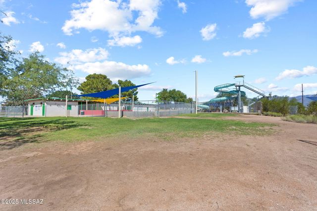 2113 S Rosemont Avenue, Tucson, AZ 85711