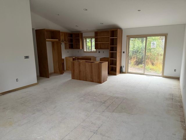 2163 Hadley Hills Drive NE, Rochester, MN 55906