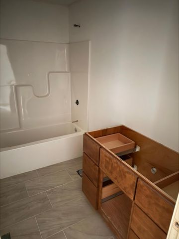 2163 Hadley Hills Drive NE, Rochester, MN 55906