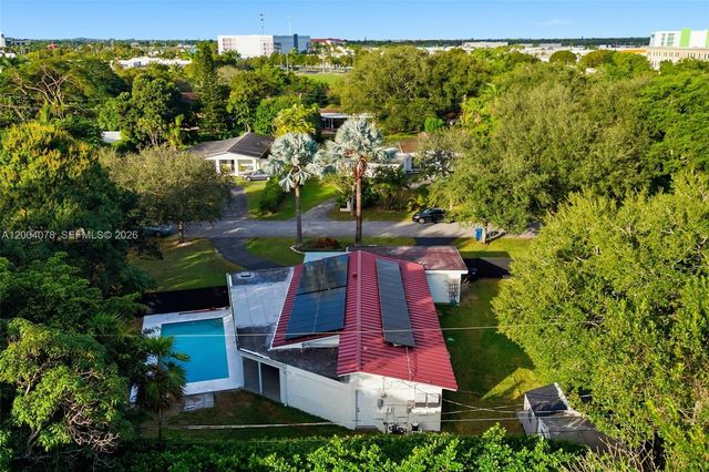 13225 SW 83rd Court, Pinecrest, FL 33156