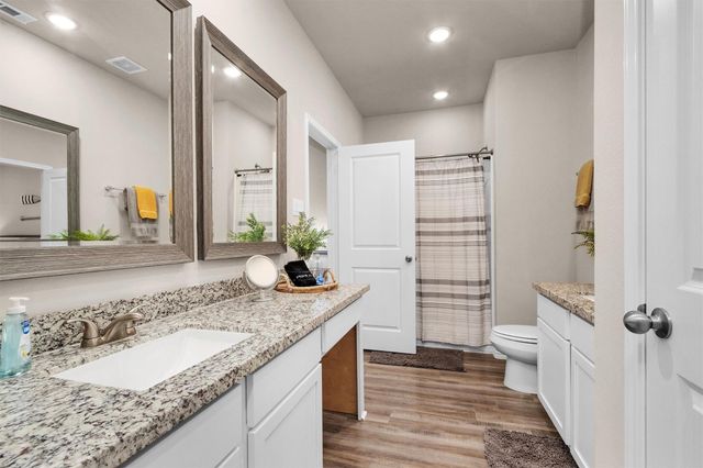 710 Crystal River Road, Conroe, TX 77316