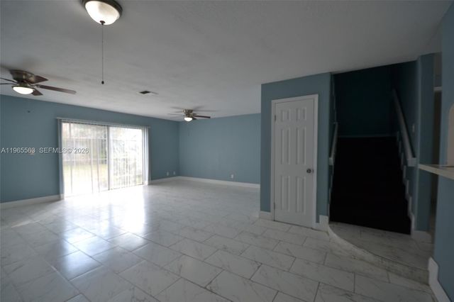 5040 SW 13th St 5040, North Lauderdale, FL 33068