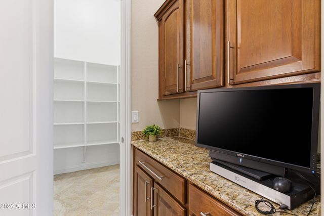 1732 W GAMBIT Trail, Phoenix, AZ 85085