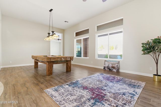 1732 W GAMBIT Trail, Phoenix, AZ 85085