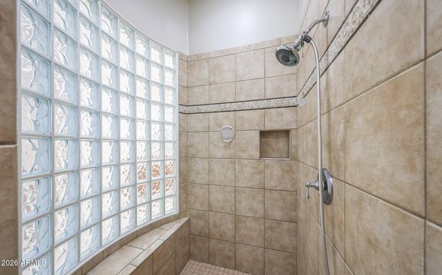 1732 W GAMBIT Trail, Phoenix, AZ 85085