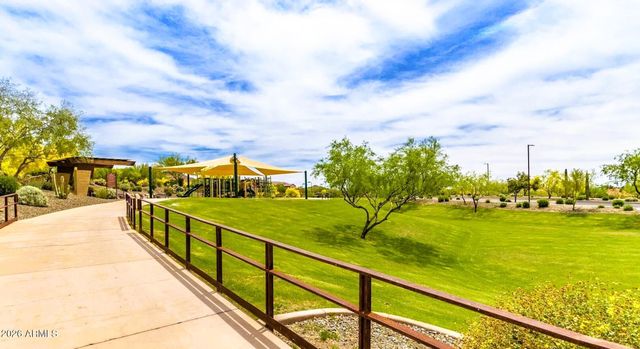 1732 W GAMBIT Trail, Phoenix, AZ 85085