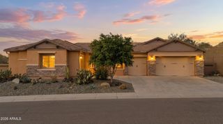 1732 W GAMBIT Trail, Phoenix, AZ 85085