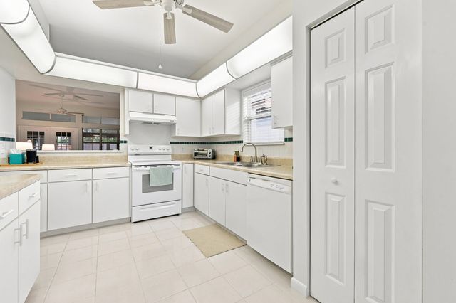 248 N Sea Woods Drive, St Augustine, FL 32080