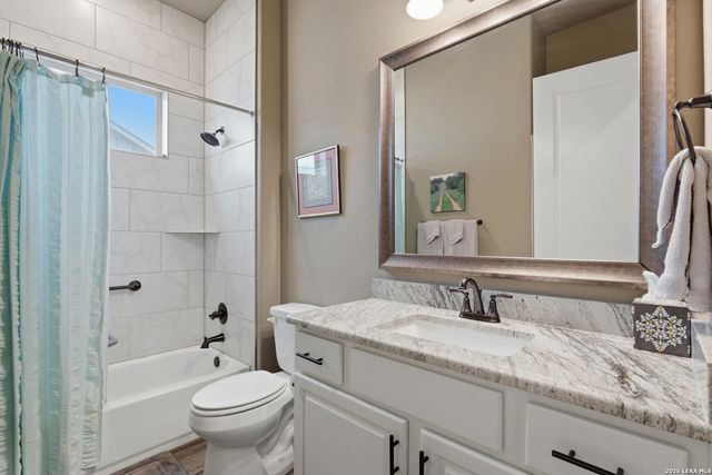 808 DANCING OAK LN, San Marcos, TX 78666