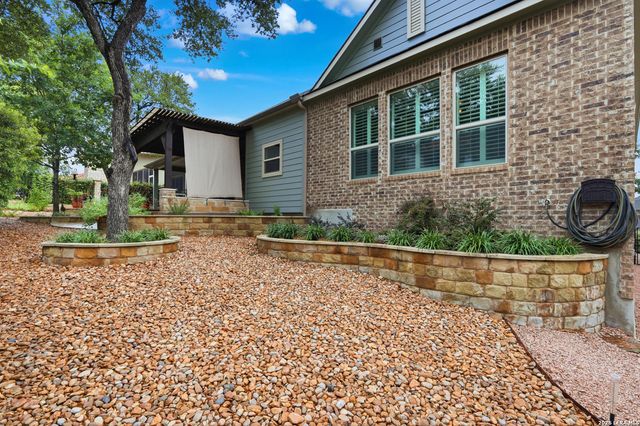 808 DANCING OAK LN, San Marcos, TX 78666