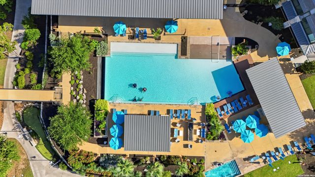 808 DANCING OAK LN, San Marcos, TX 78666