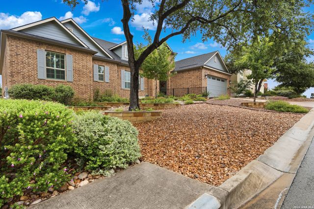808 DANCING OAK LN, San Marcos, TX 78666