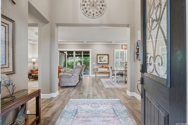808 DANCING OAK LN, San Marcos, TX 78666