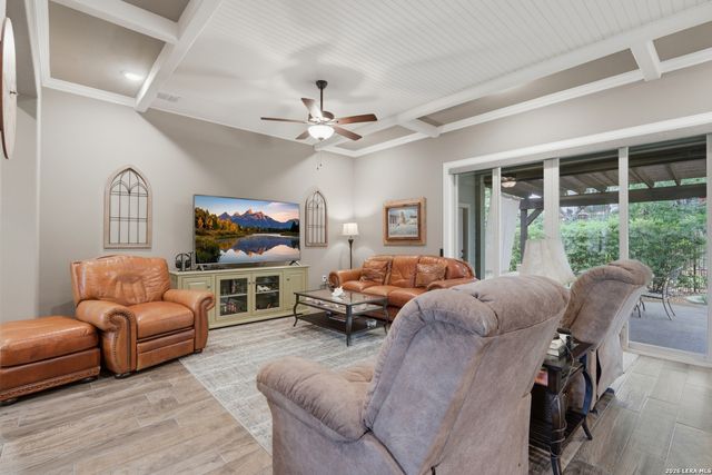 808 DANCING OAK LN, San Marcos, TX 78666
