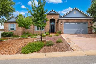 808 DANCING OAK LN, San Marcos, TX 78666