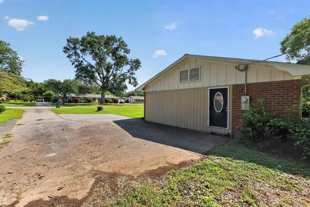 112 Thunderbird Place, Spartanburg, SC 29307