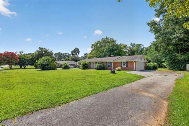 112 Thunderbird Place, Spartanburg, SC 29307