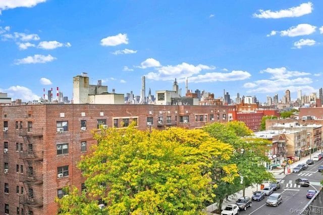 2525 31st Avenue 7A, Astoria, NY 11106