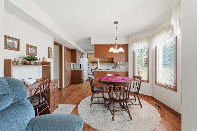 10701 Trade Wind Court, Fort Wayne, IN 46825