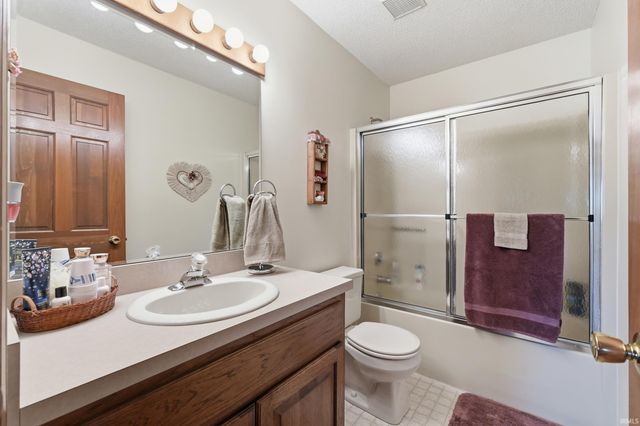 10701 Trade Wind Court, Fort Wayne, IN 46825