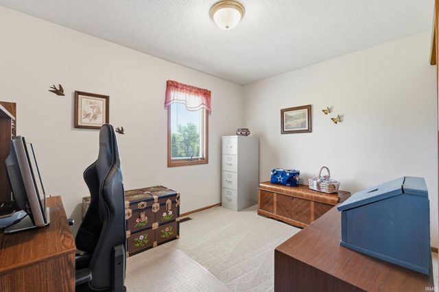 10701 Trade Wind Court, Fort Wayne, IN 46825