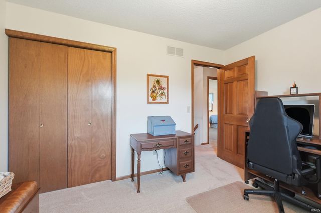 10701 Trade Wind Court, Fort Wayne, IN 46825