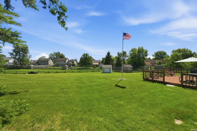 10701 Trade Wind Court, Fort Wayne, IN 46825